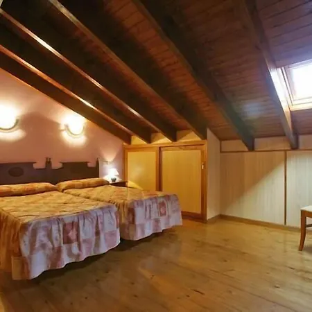 Picu Castiellu Apartment La Galguera